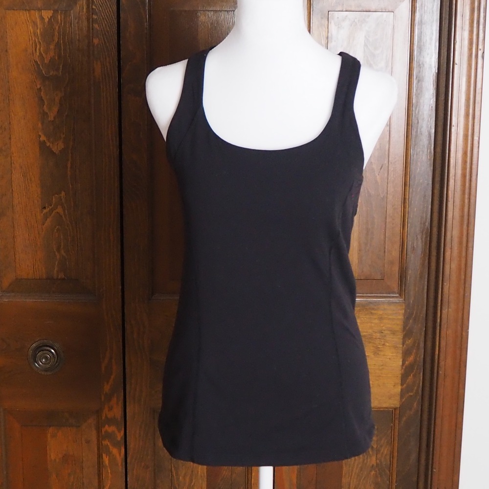 Lululemon Cross It Off Tank Top Women's Size 8 Built In Bra Scoop Neck Black